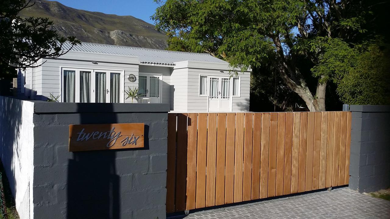 Corban Cottage Hermanus Eksteriør billede