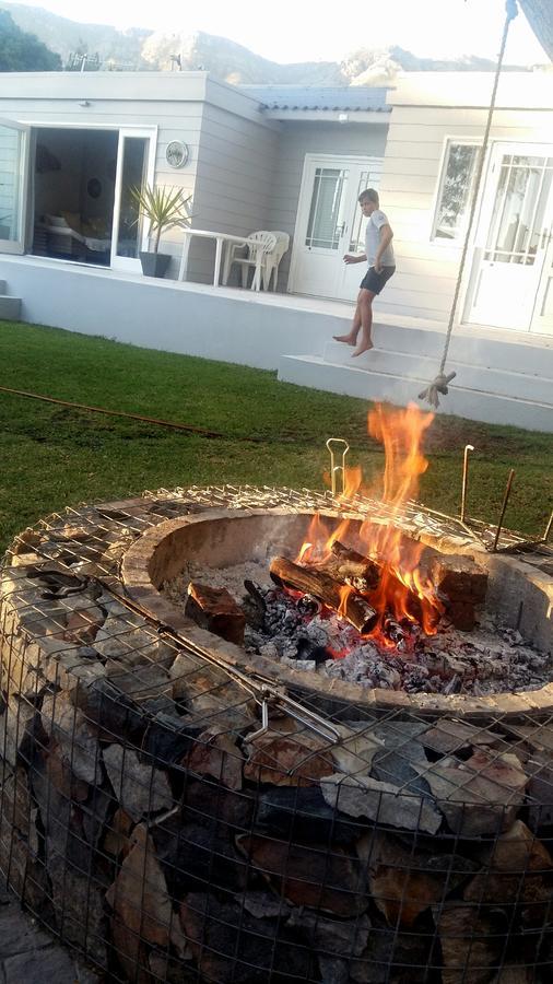 Corban Cottage Hermanus Eksteriør billede